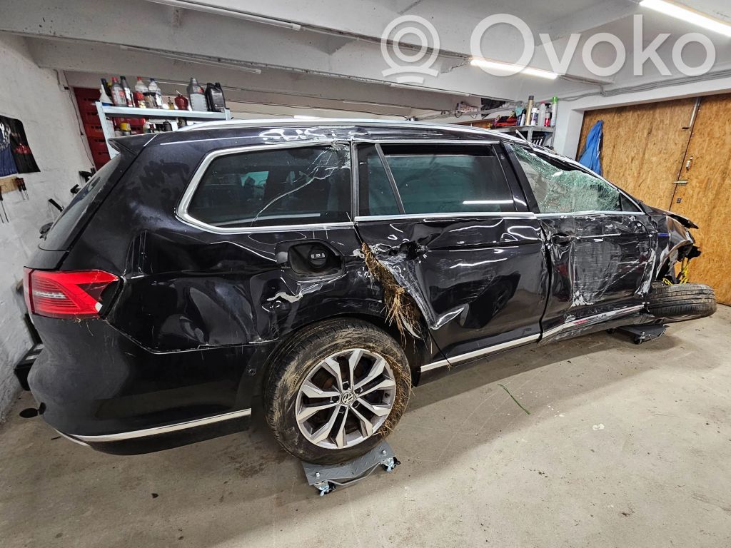 PASSAT B8 Passat  3G9863459