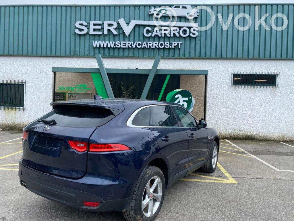 F-Pace F-Pace