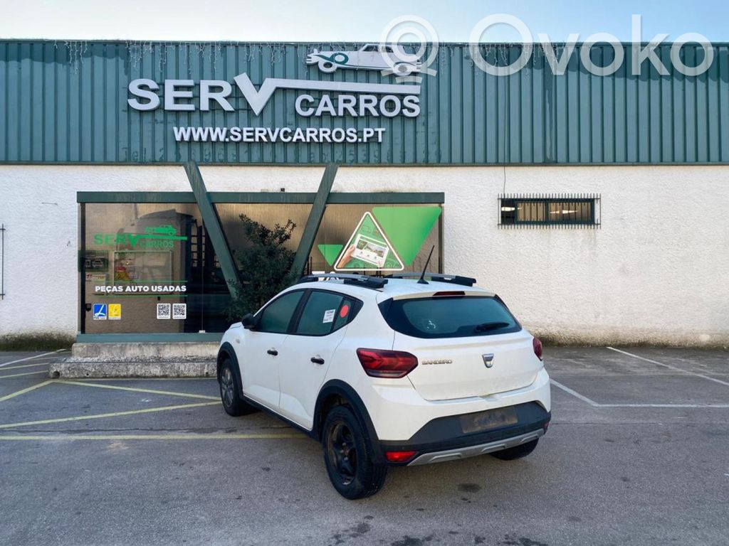 Sandero Sandero, Sandero Stepway