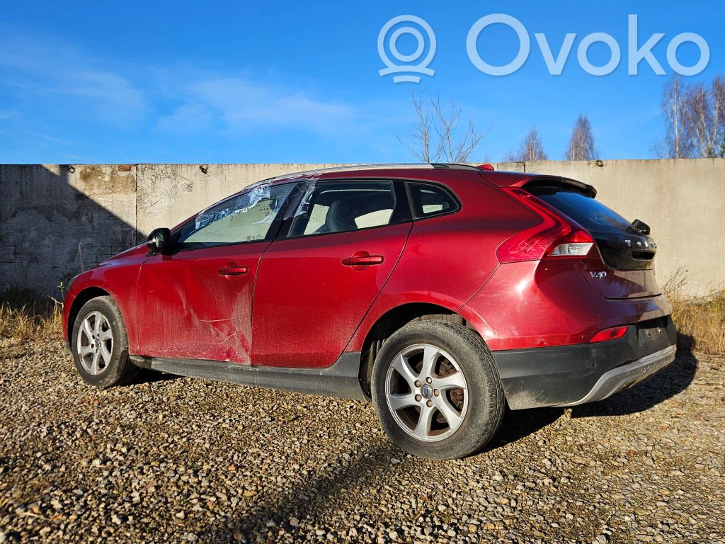 V40 Cross country V40 Cross Country  A0041036