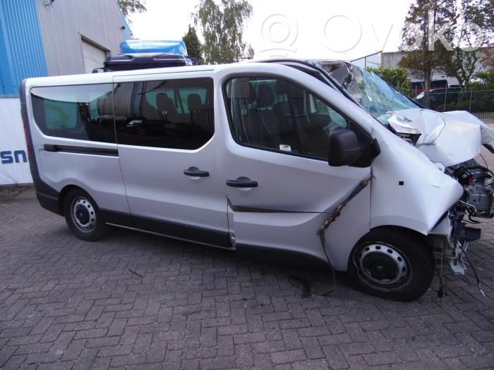Vivaro Vivaro  E1093049