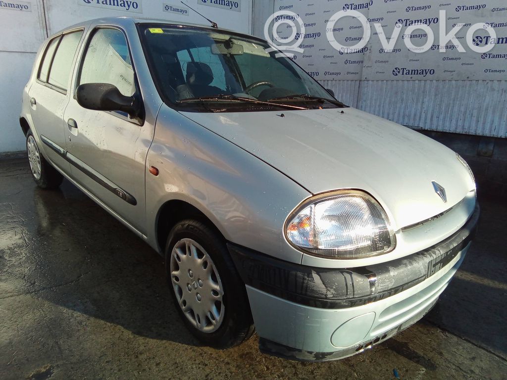 Clio II Clio  867838