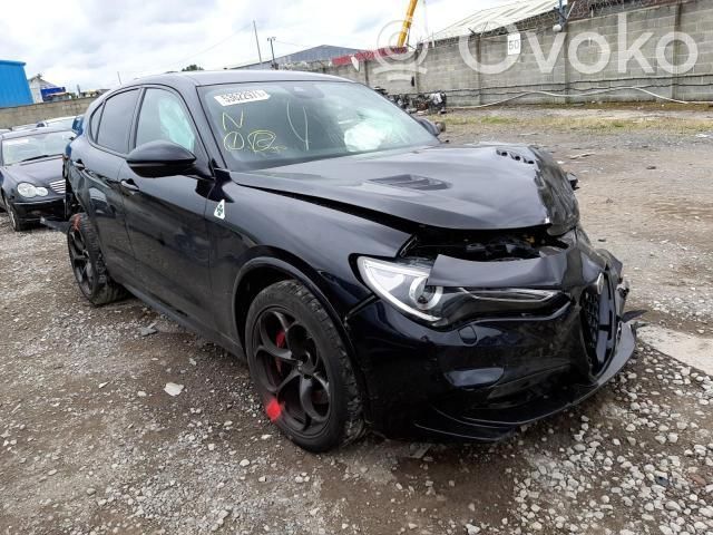 Stelvio Stelvio  00463461790