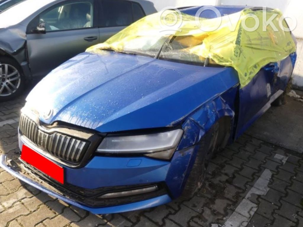 Superb B8 (3V) Superb  059906262P