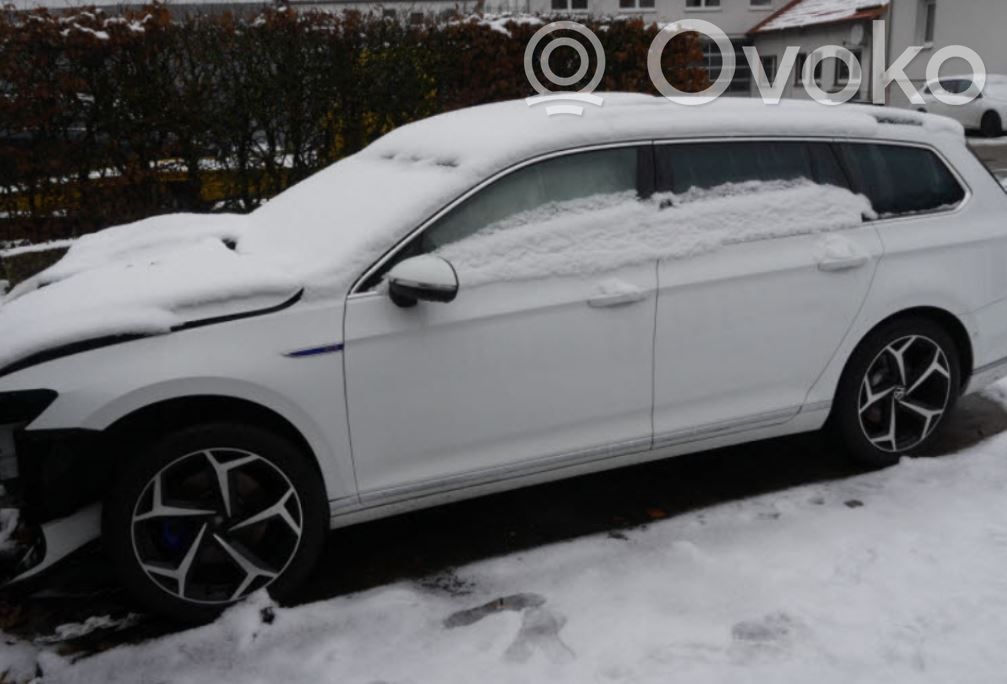 PASSAT B8 Passat  04EBD