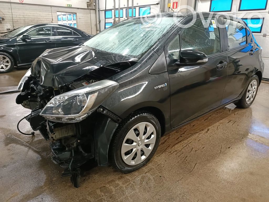 Yaris Yaris  8946752080