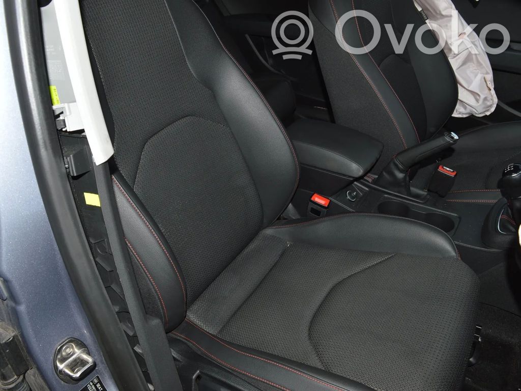 Leon (5F) Leon  04E906262DT