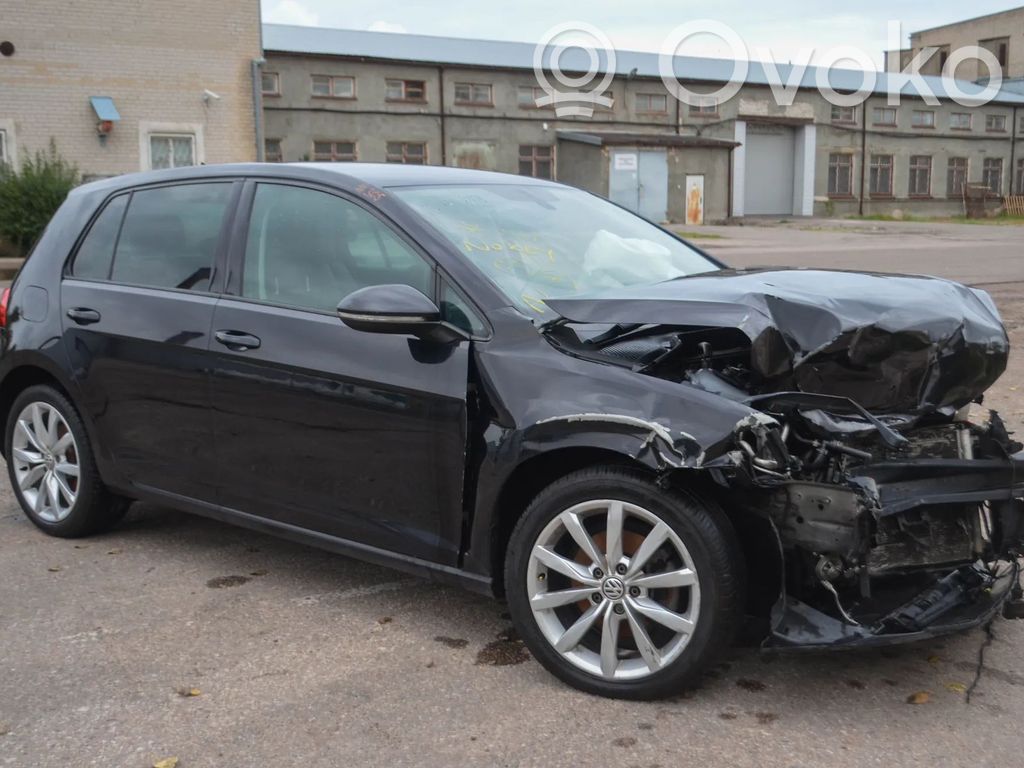 Golf VII Golf  5G2947105Q