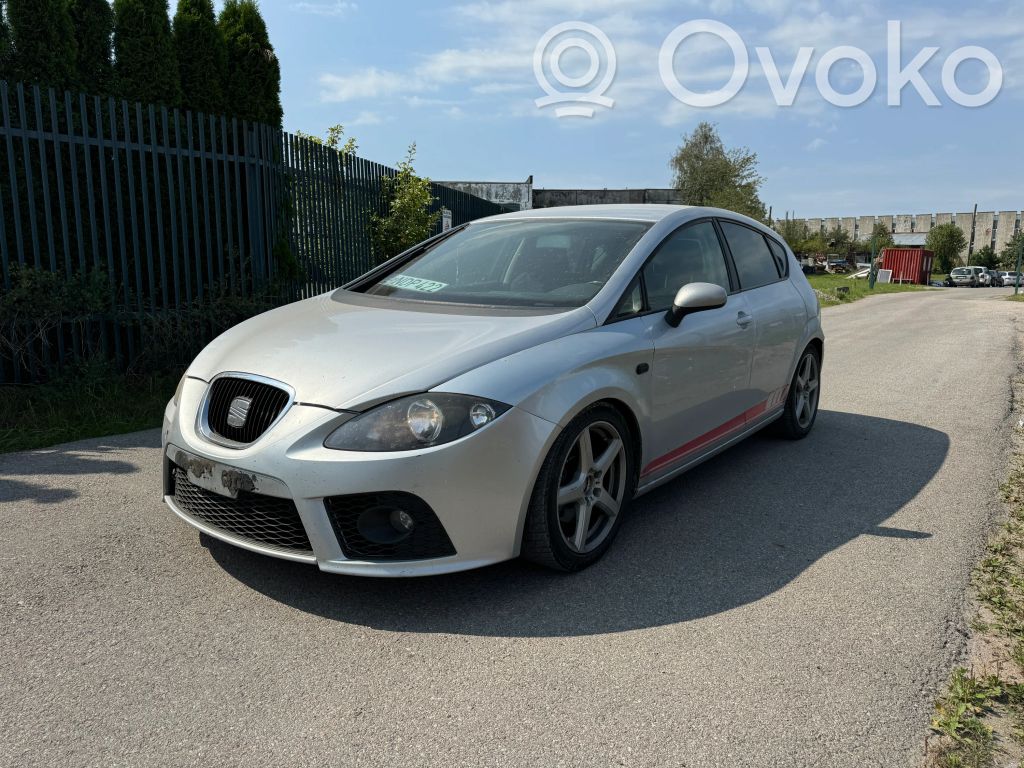 Leon (1P) Leon  5P0857511D