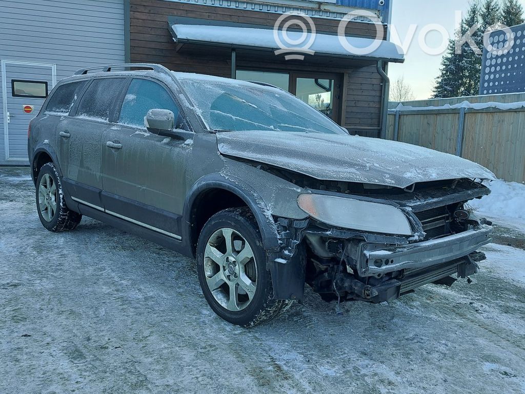 XC70 XC70  39865063