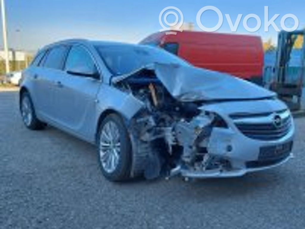 Insignia A Insignia  958834210