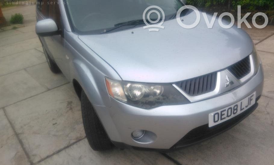 Outlander Outlander  C8DD604M