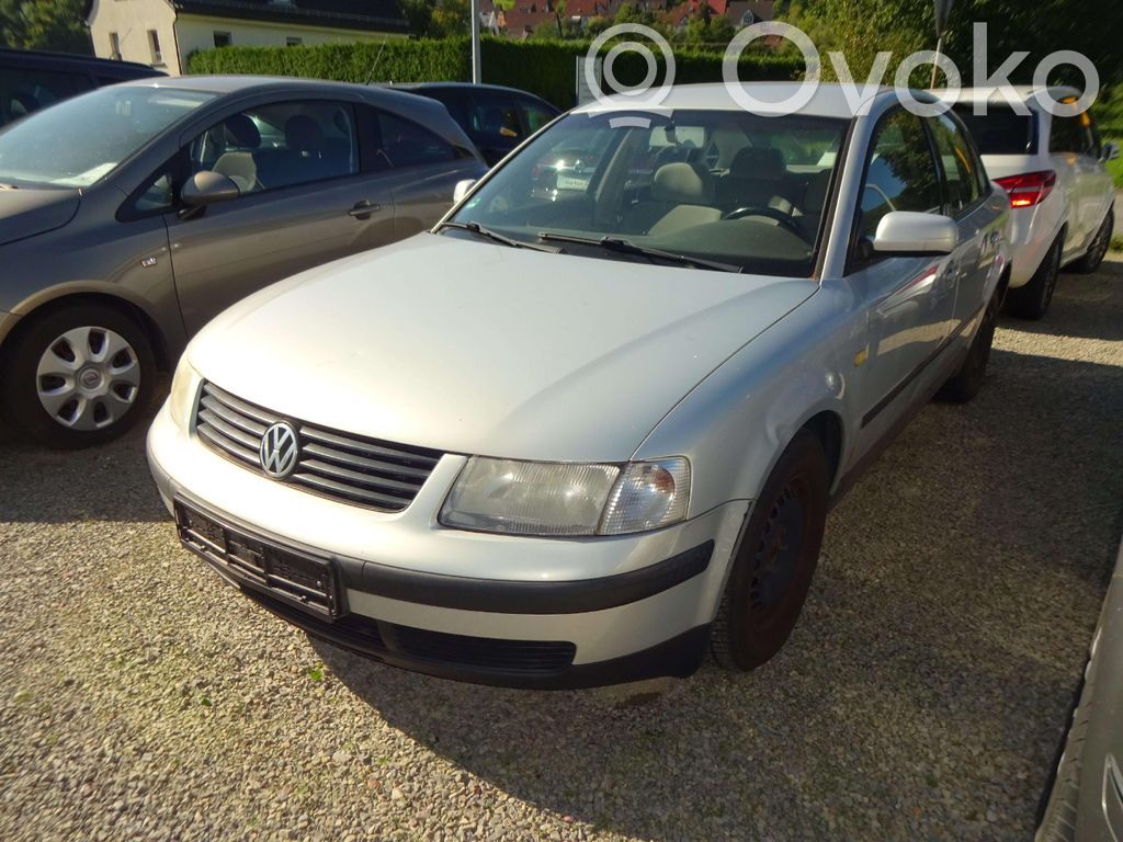 PASSAT B5 Passat  3B5807421