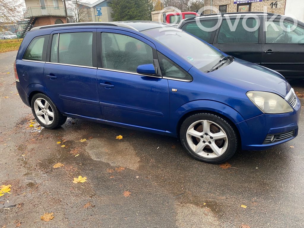 Zafira B Zafira  13206747