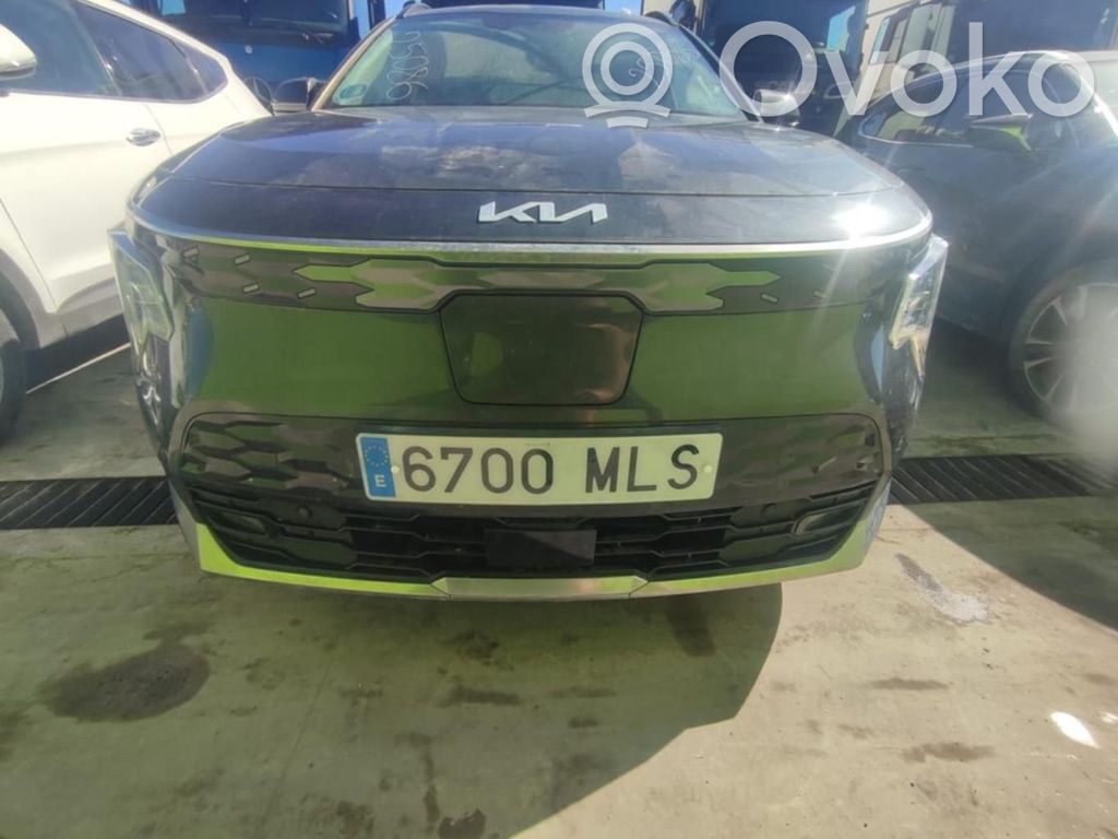 Niro Niro  SINREFVISIBLE
