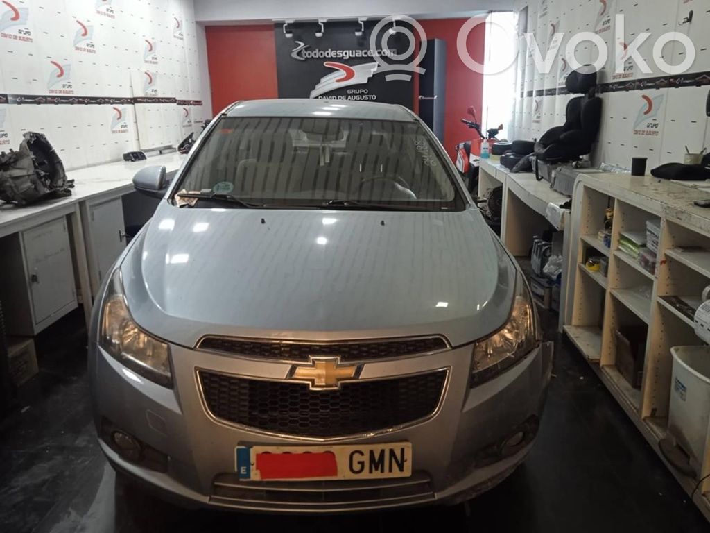 Cruze Cruze  REFNODISP