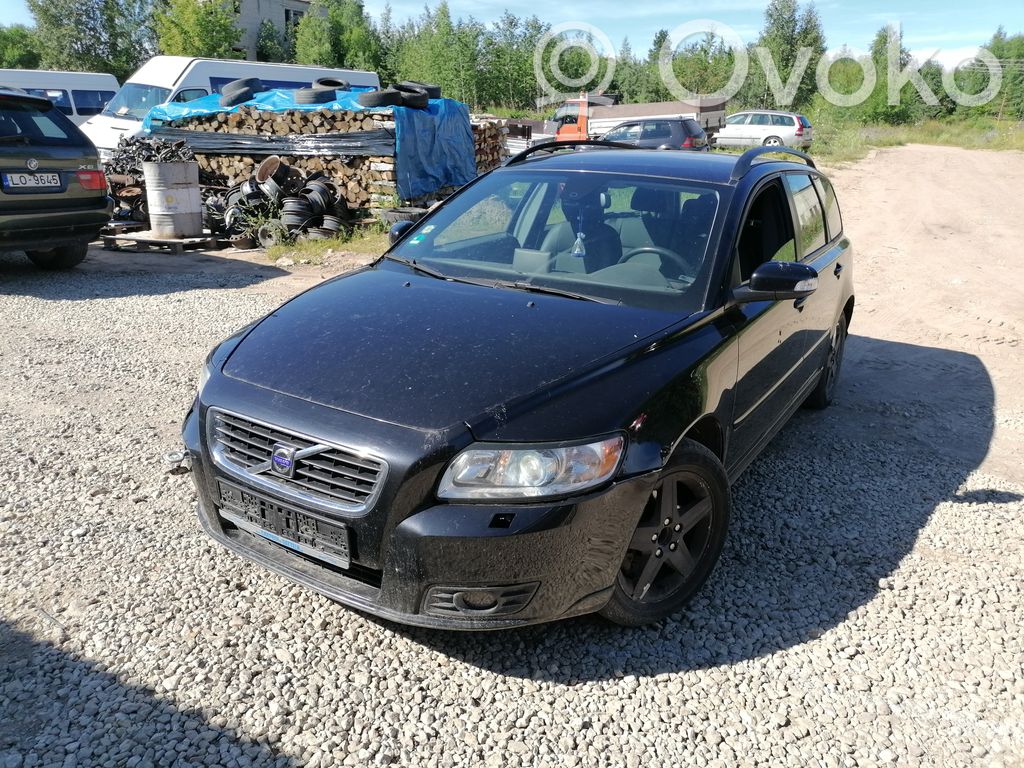 V50 V50  8626141