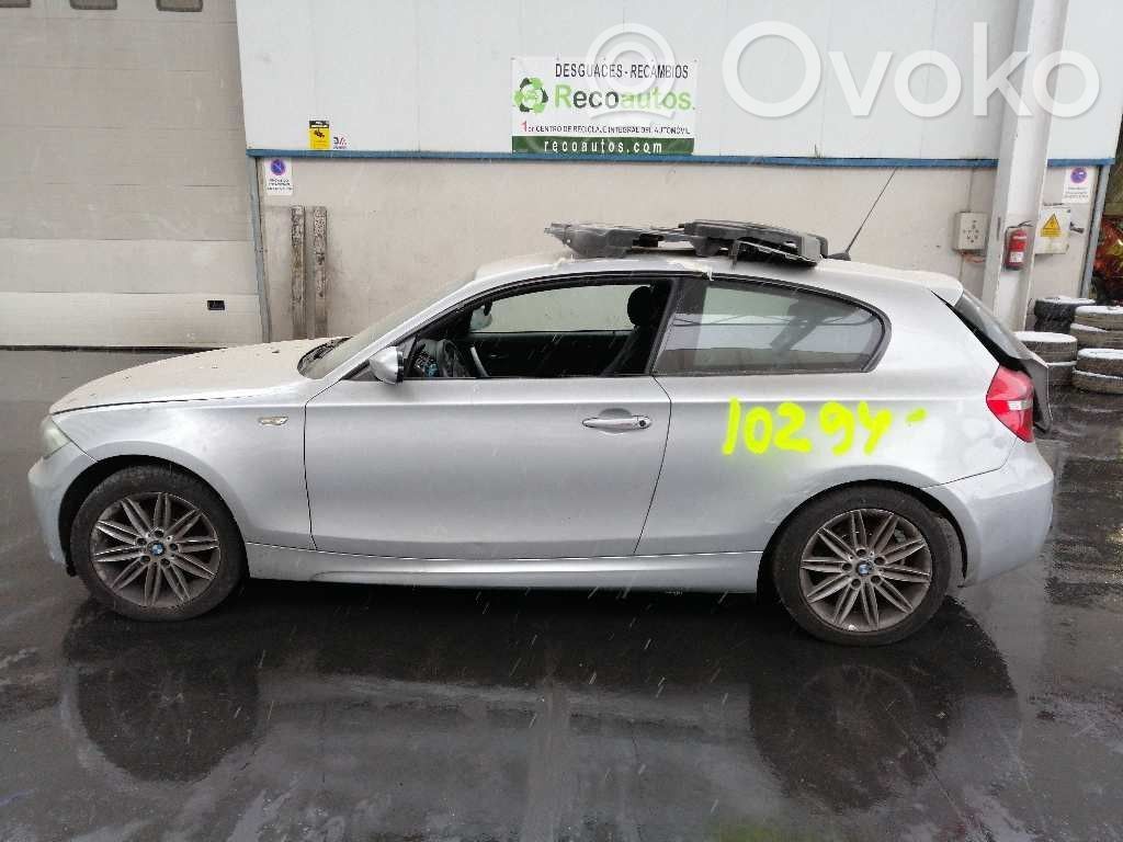 1 E81 E87 Series 1  758039704D