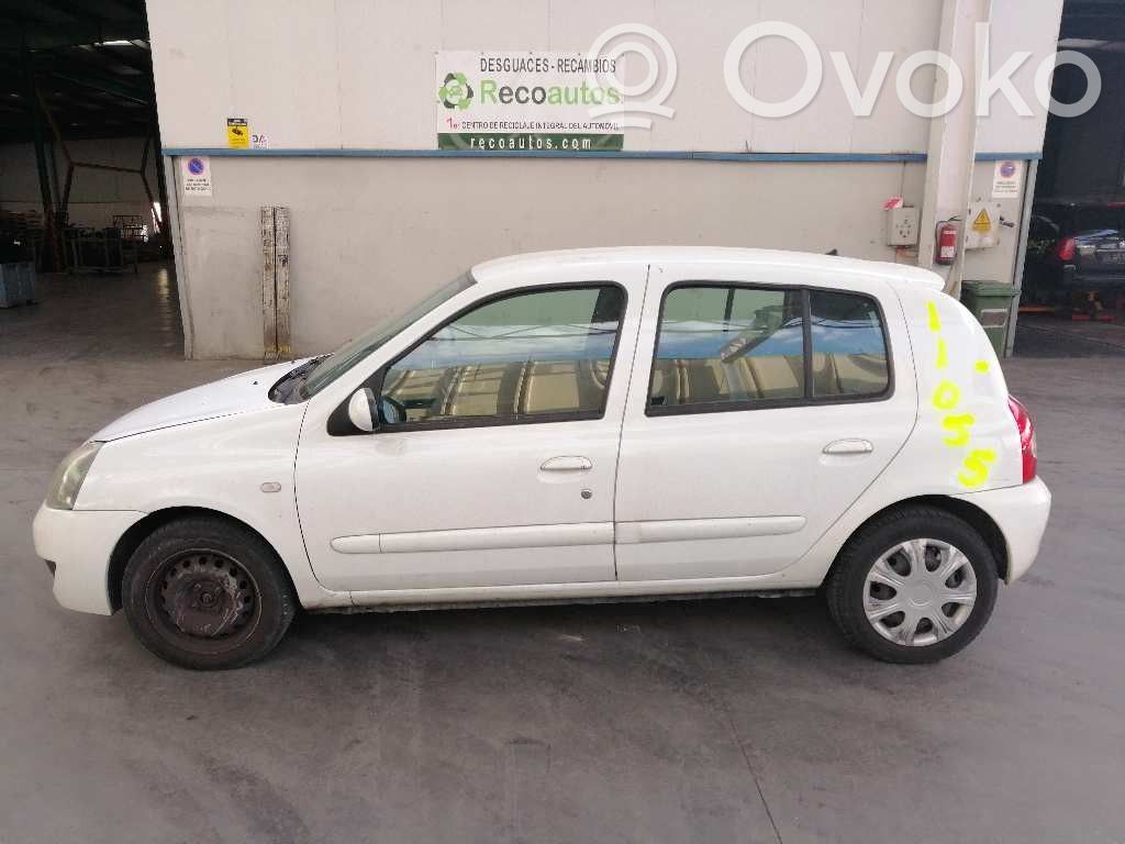 Clio III Clio  7700829026