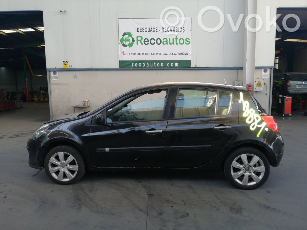 Clio III Clio  883000000