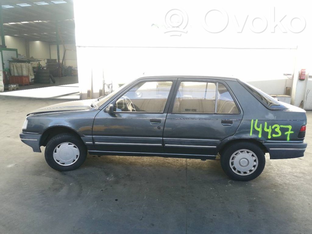 309 309  900864