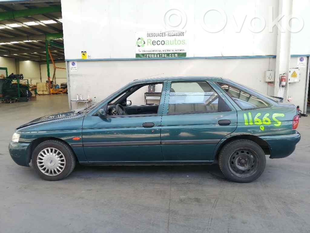 Escort Escort  93AB9F472AA