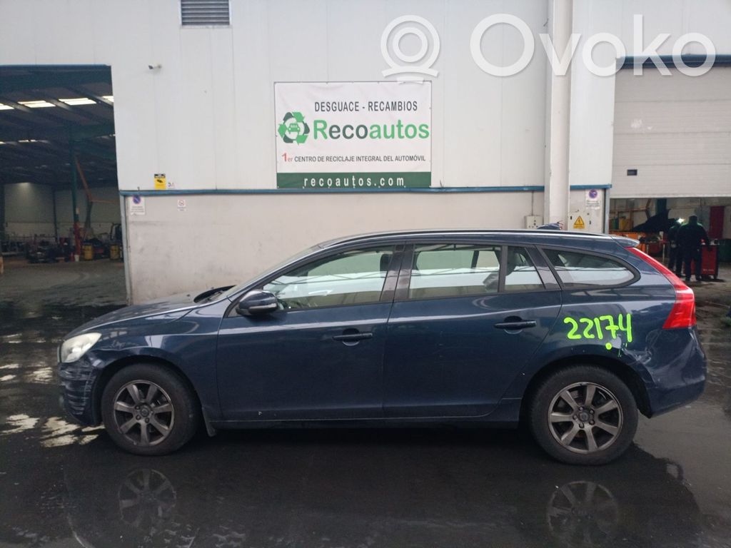 V60 V60, V60 Cross Country  3M5T13480AC