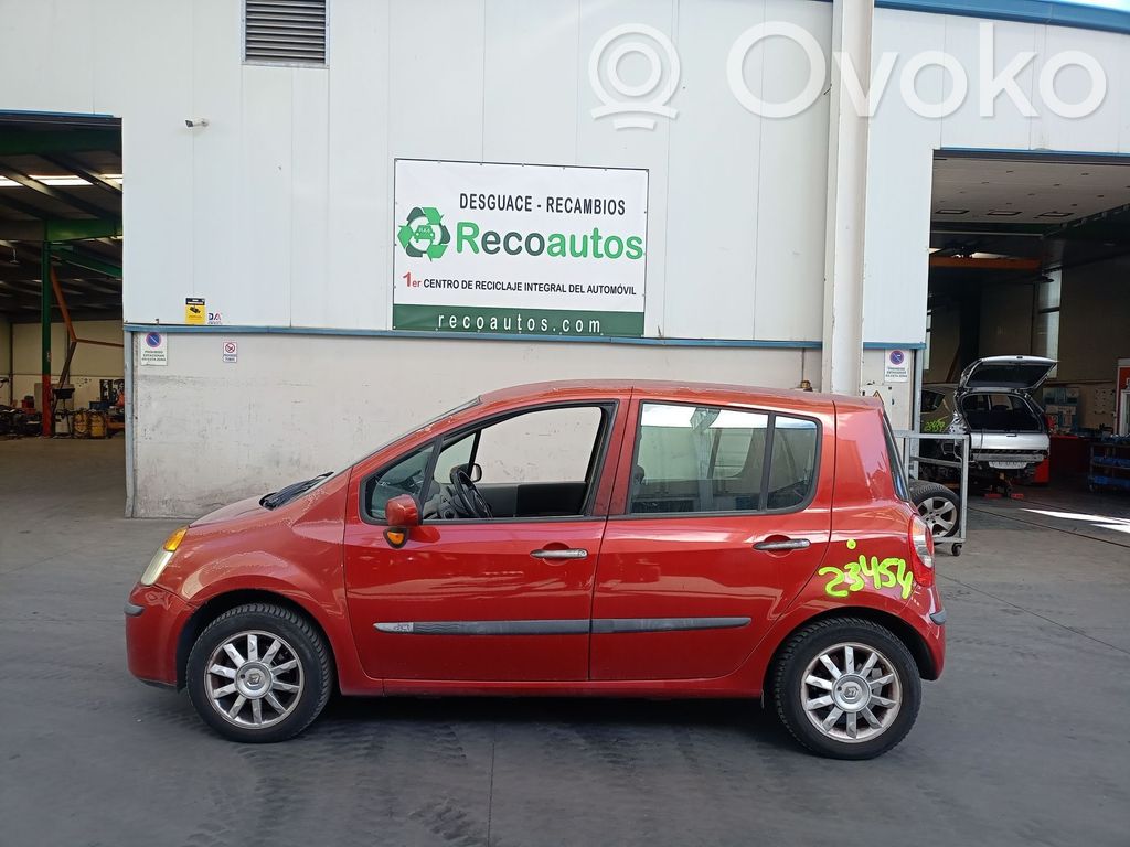 Modus Modus  8200398934