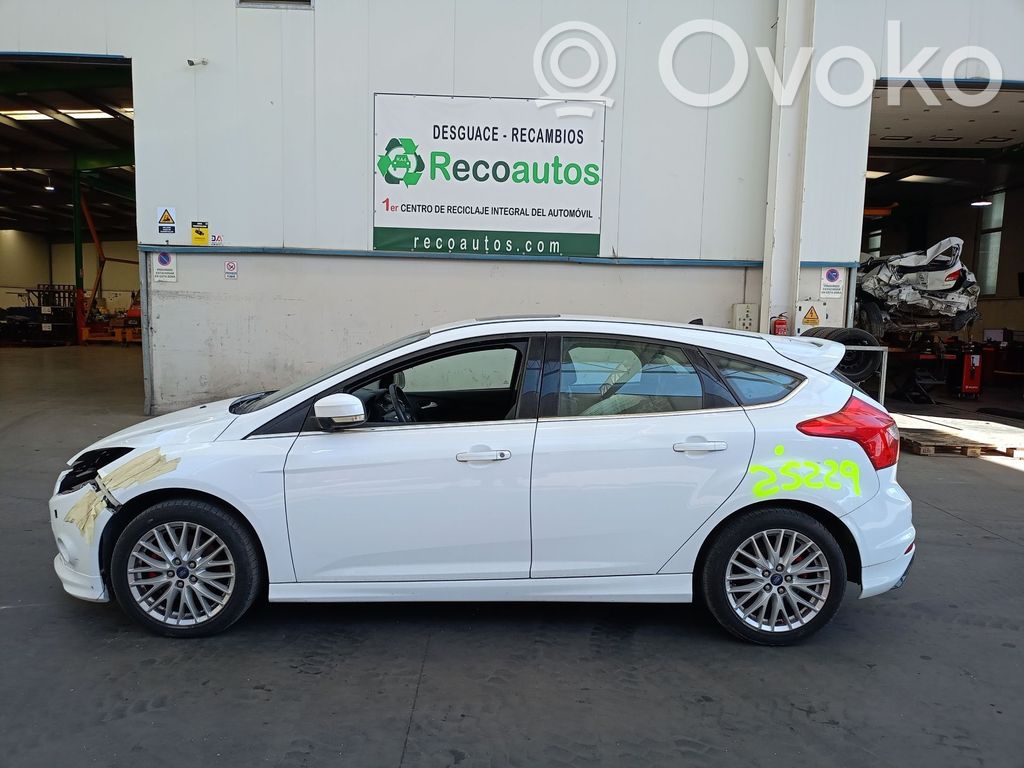 Focus Focus  BV6112A650C