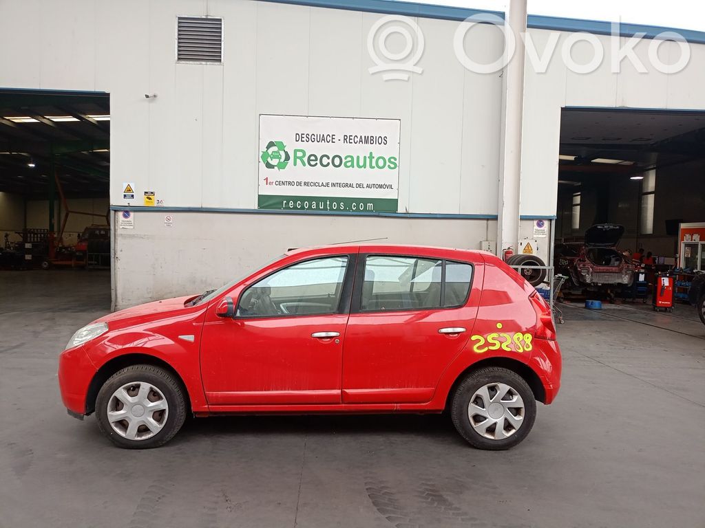 Sandero Sandero, Sandero Stepway  8201002106