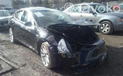 Model 3 Tesla Model 3  110203300A