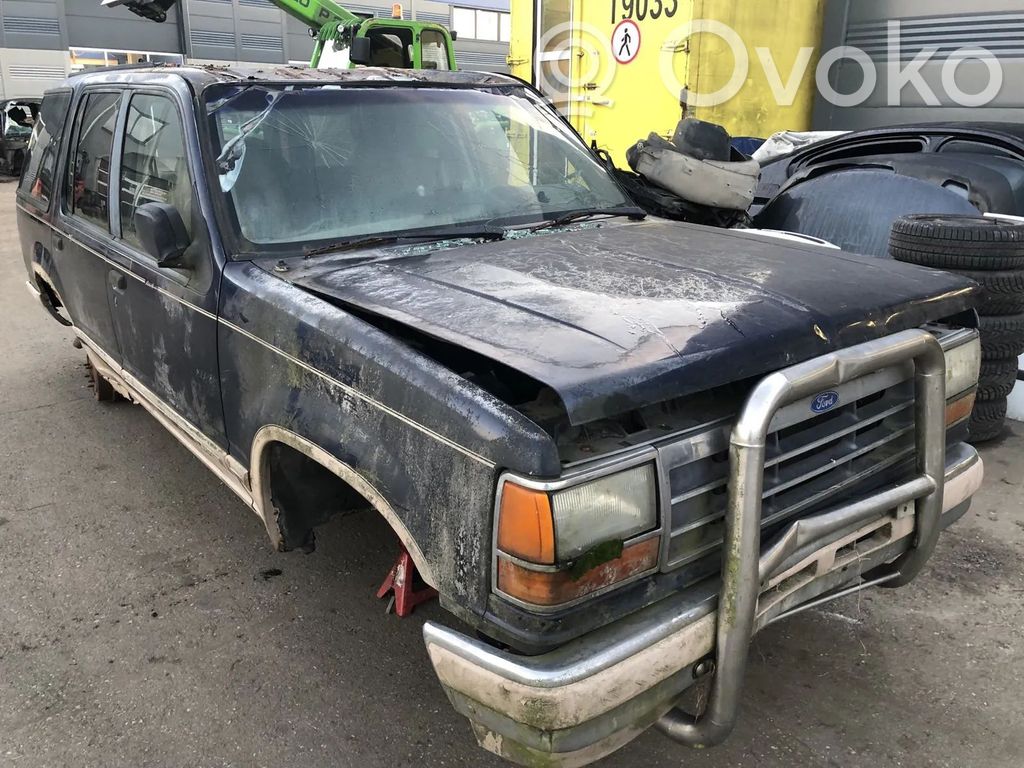 Explorer Explorer