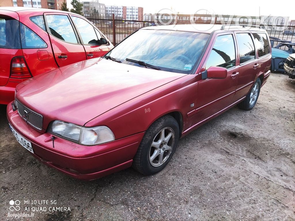 S70  V70  V70 XC S70, V70, V70 XC  9200437