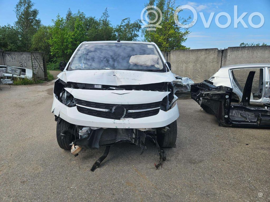 Vivaro Vivaro  9842736780