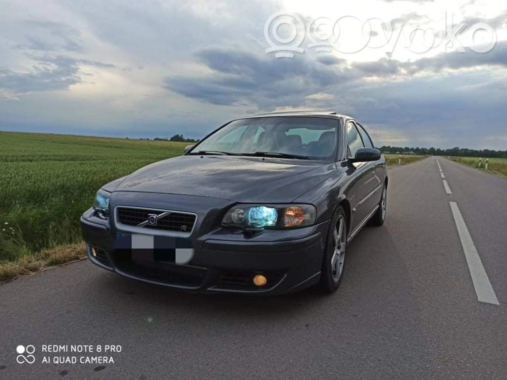 S60 S60  30768097