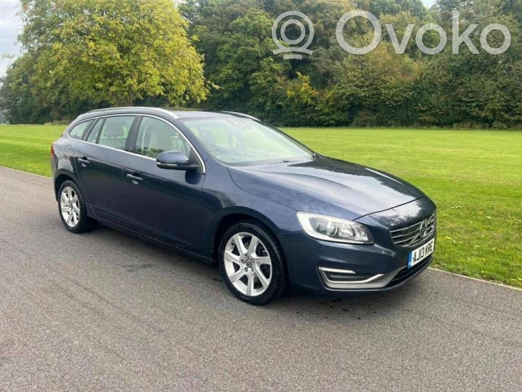 V60 V60, V60 Cross Country  31214963