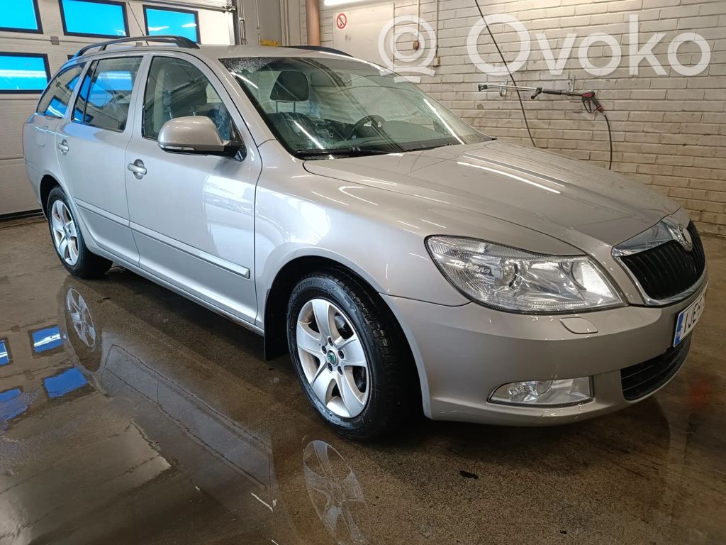 Octavia Mk2 (1Z) Octavia  1Z1857007