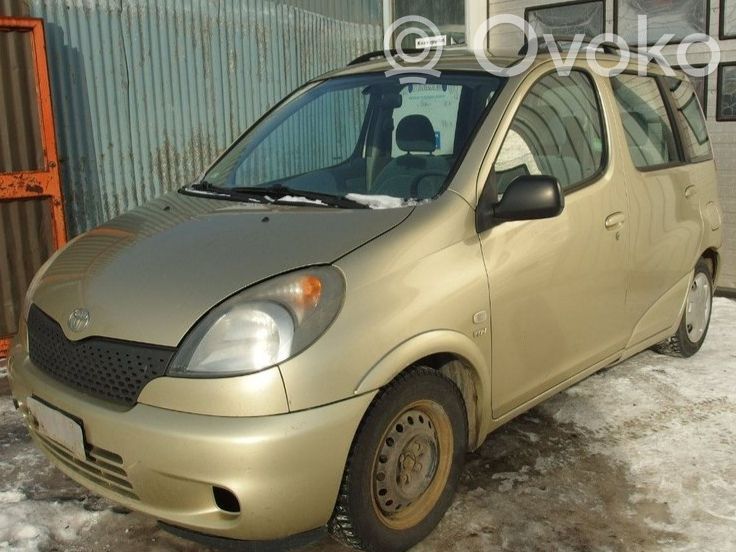 Yaris Verso Yaris Verso  4851052120
