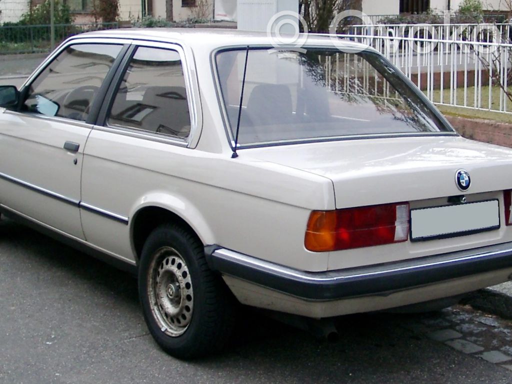3 E30 Series 3  663049