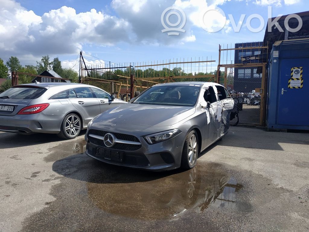 CLA C117 X117 W117 CLA-class