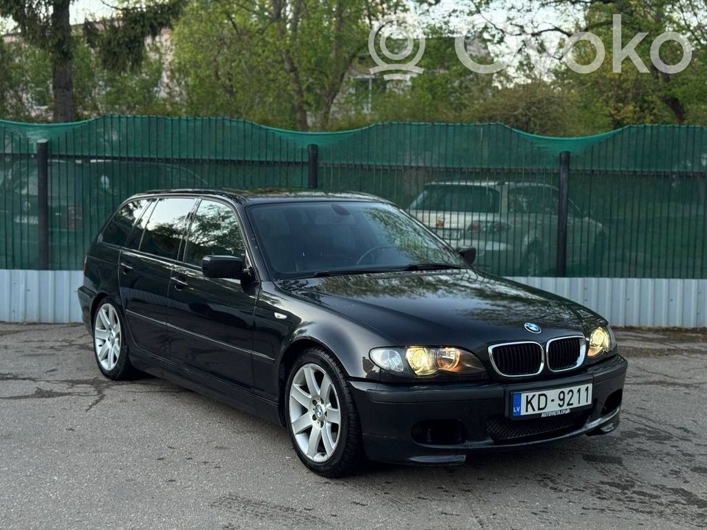 3 E46 Series 3  8211467
