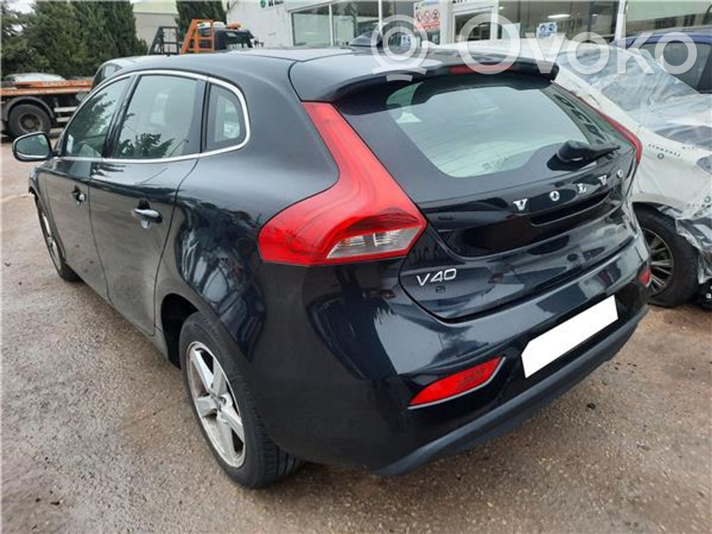 V40 S40, V40  D4162T
