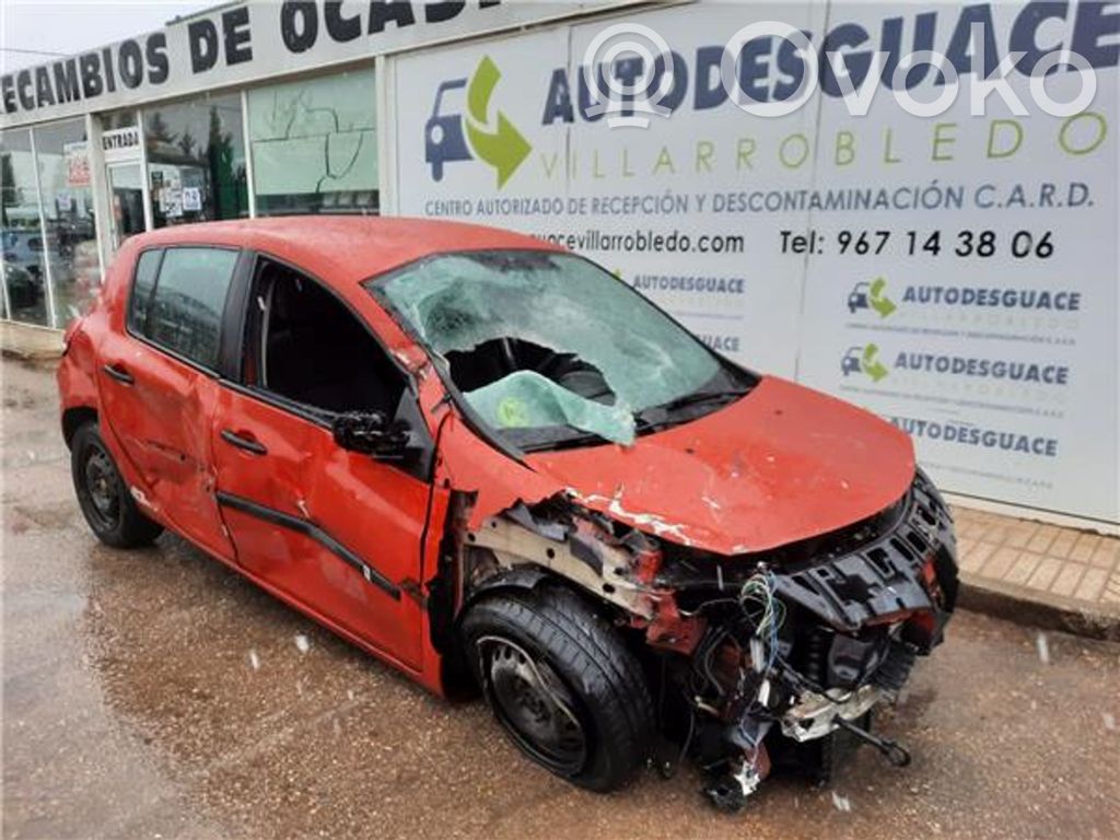 Clio III Clio  8200390675