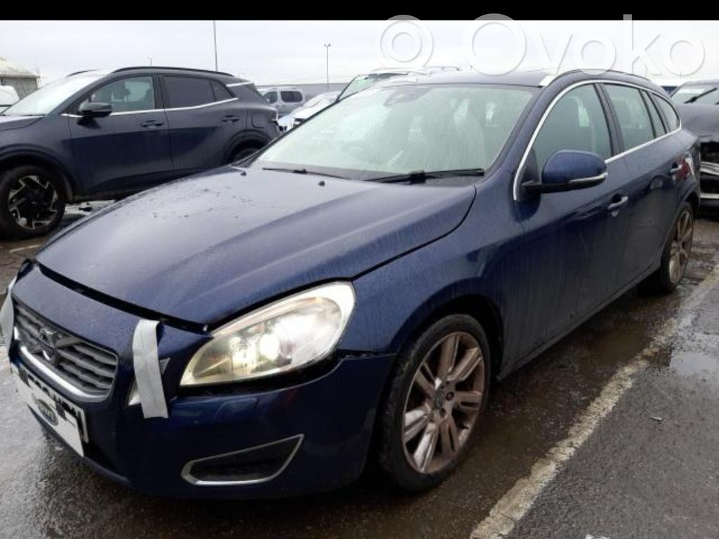 V60 V60, V60 Cross Country