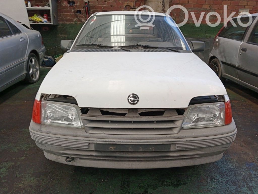 Kadett E Kadett  90340744