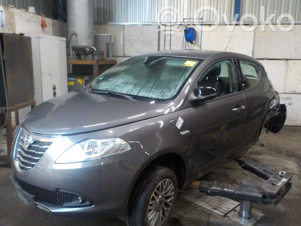 Ypsilon Ypsilon  51829380A