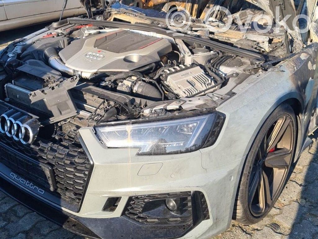 RS4 B9 RS4  4M0199308CF
