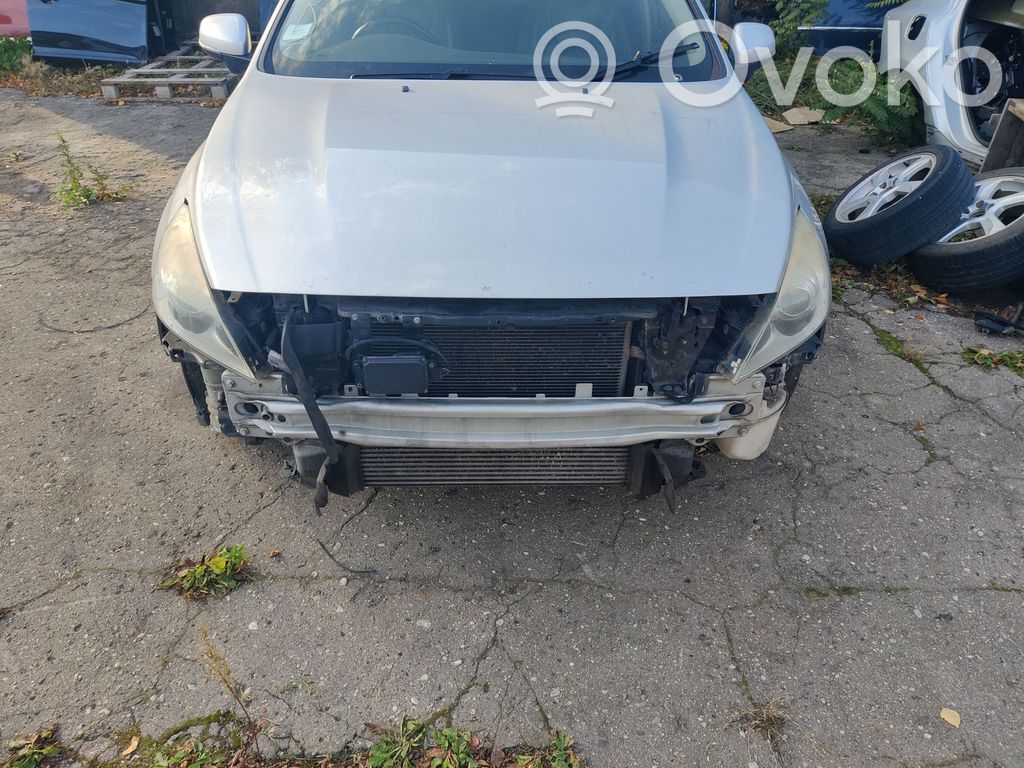 V60 V60, V60 Cross Country  31352777