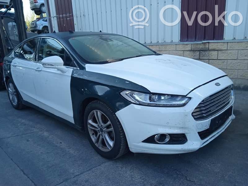 Mondeo MK V Mondeo  DG938D048AC