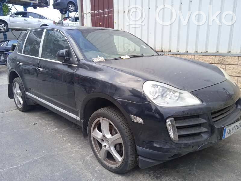 Cayenne (9PA) Cayenne  7L5941435M